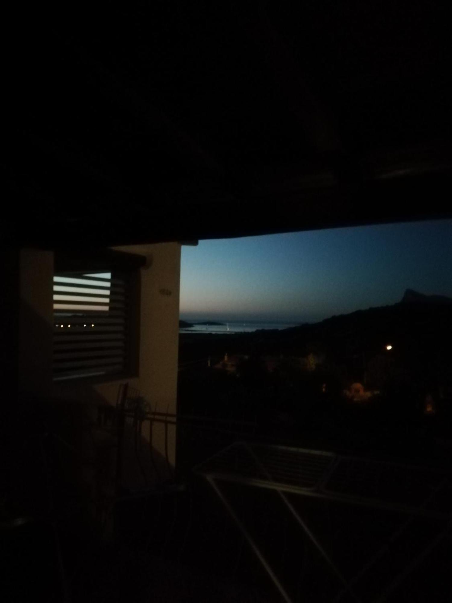 Frina Di Mari B&B San Teodoro  Værelse billede
